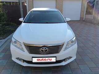 2014 Toyota Camry VII (XV50), белый, 1550000 рублей, вид 2