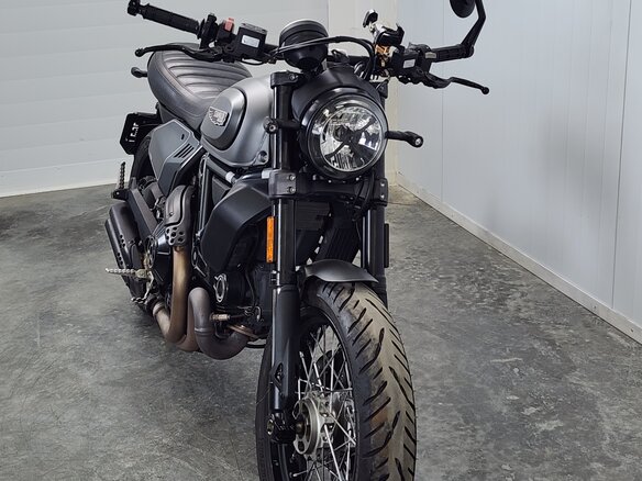 2021 Ducati Scrambler 800, серый, 649000 рублей - вид 2