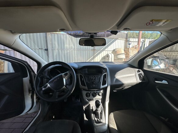 2012 Ford Focus III, белый - вид 5