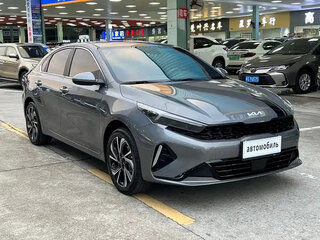 2023 Kia K3 II (China Market) Рестайлинг, серый, 1505004 рублей, вид 3