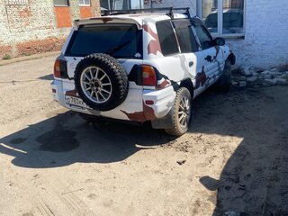 1997 Toyota RAV4 I (XA10), белый, 160000 рублей, вид 3