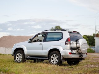 2006 Toyota Land Cruiser Prado 120 Series, серебристый, 1800000 рублей, вид 4
