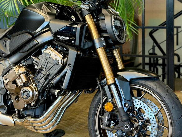 2025 Honda CB 650R, чёрный, 1450000 рублей - вид 13