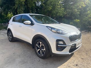 2019 Kia Sportage IV Рестайлинг, белый, 2250000 рублей, вид 2