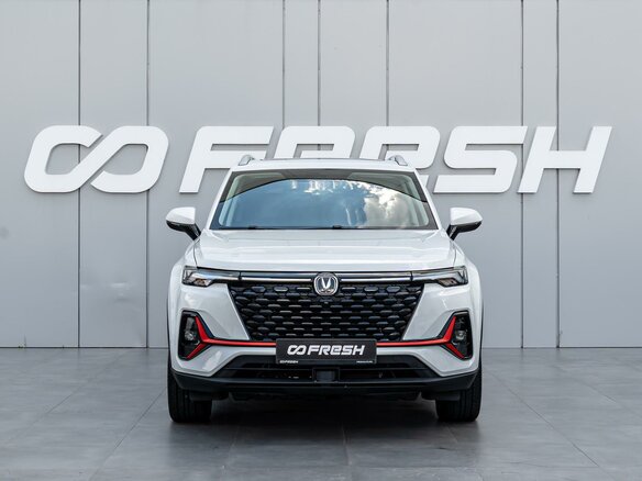 2023 Changan CS35 Plus I Рестайлинг, белый - вид 2