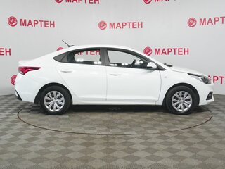 2017 Hyundai Solaris II, белый, 800000 рублей, вид 4
