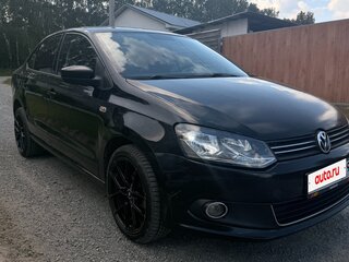 2013 Volkswagen Polo V, чёрный, 800000 рублей, вид 1