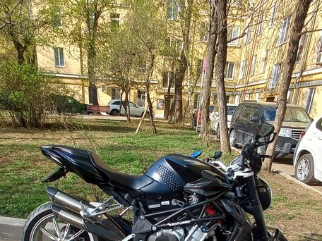 2013 MV Agusta Brutale 1090, чёрный, 480000 рублей, вид 3