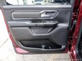 2025 Ram 1500 Quad Cab V Рестайлинг, красный, 5552100 рублей - вид 8