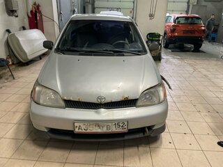 Toyota Echo