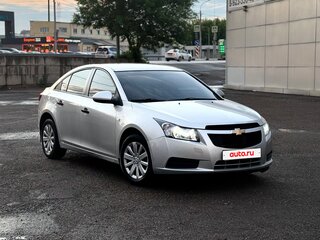 2012 Chevrolet Cruze I, серебристый, 649000 рублей, вид 1