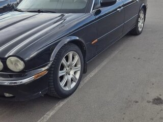 2005 Jaguar XJ III (X350/X358), чёрный, 1100000 рублей, вид 1