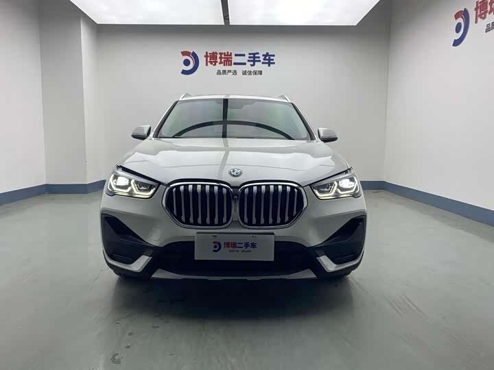 Открыть фотографии: BMW X1 II (F48) Рестайлинг