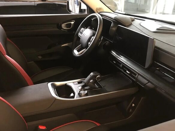 2024 Haval H3 I, белый, 2820000 рублей - вид 2