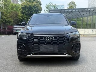 2023 Audi Q5 L 40 TFSI II (FY) Рестайлинг, чёрный, 3883868 рублей, вид 2