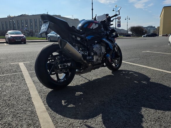 2023 BMW M 1000 R, чёрный, 2390000 рублей - вид 14