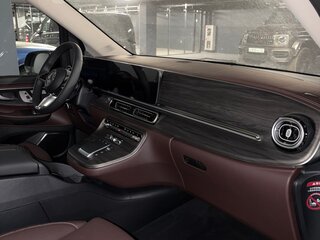 2025 Mercedes-Benz V-Класс Extra Long 300 экстра длинный III (W447) Рестайлинг 2, чёрный, 11000000 рублей, вид 3
