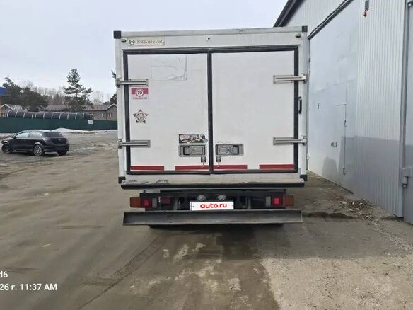 2011 Fuso (Mitsubishi) Canter, белый, 1600000 рублей - вид 4