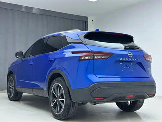 2023 Nissan Qashqai III, синий, 1873000 рублей, вид 4