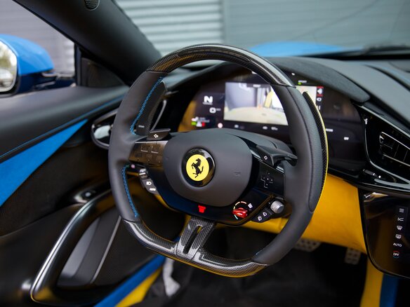 2025 Ferrari 12Cilindri Spider, синий, 85800000 рублей - вид 20
