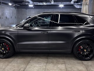 2020 Porsche Cayenne E-Hybrid Coupé III, чёрный, 8000000 рублей, вид 2