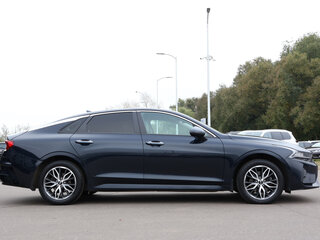2020 Kia K5 III, синий, 2245000 рублей, вид 4