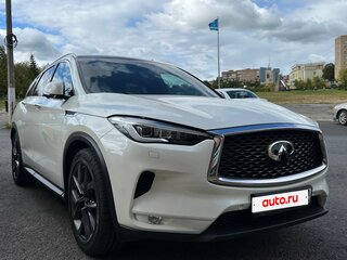 2019 Infiniti QX50 II, белый, 2800000 рублей, вид 5