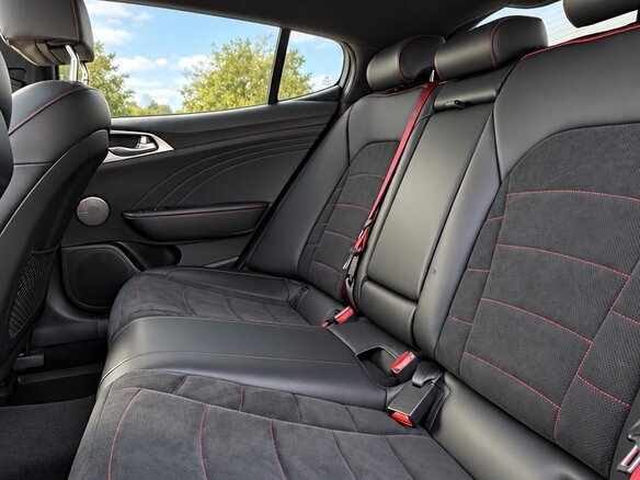 2021 Kia Stinger I Рестайлинг, серый, 3419000 рублей - вид 28
