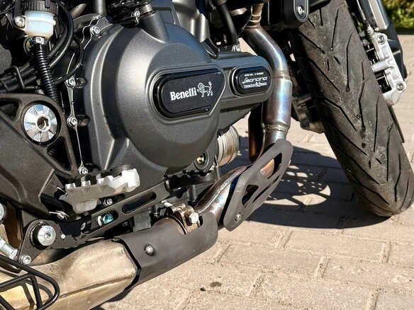 2025 Benelli Leoncino 500, чёрный, 455000 рублей - вид 3