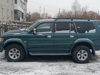 2005 Mitsubishi Pajero Sport I Рестайлинг, зелёный, 1100000 рублей, вид 4