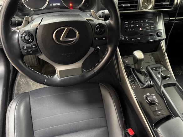2014 Lexus IS 250 III, белый, 2360000 рублей - вид 5