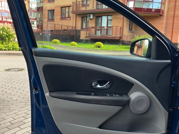 2012 Renault Fluence I, синий, 800000 рублей - вид 7