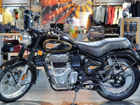 2025 Royal Enfield Bullet 350, чёрный, 469000 рублей, вид 2