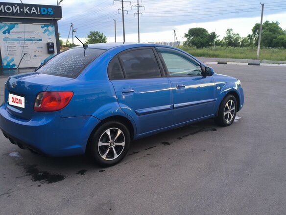 2010 Kia Rio II Рестайлинг, синий, 600000 рублей - вид 3