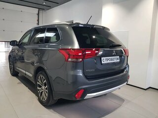 2015 Mitsubishi Outlander III Рестайлинг 2, серый, 1949000 рублей, вид 4