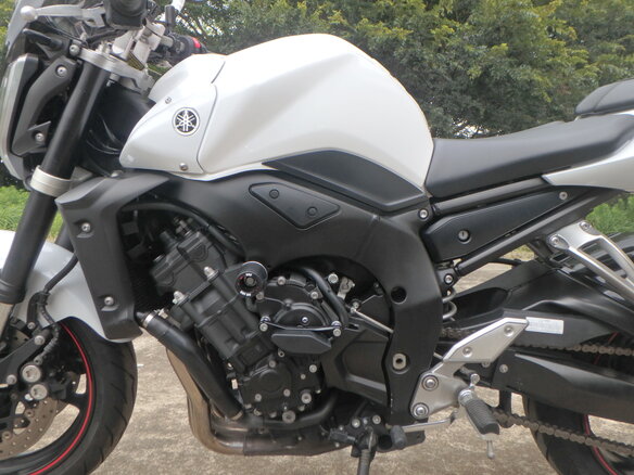 2008 Yamaha FZ1, белый, 650000 рублей - вид 11