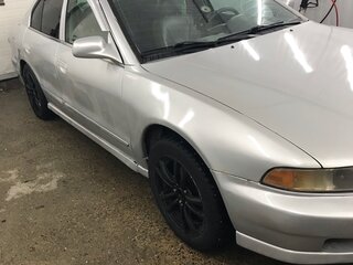 2000 Mitsubishi Galant VIII Рестайлинг, серый, 230000 рублей, вид 1
