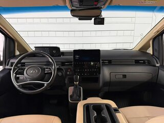 2022 Hyundai Staria I, чёрный, 4050000 рублей, вид 2