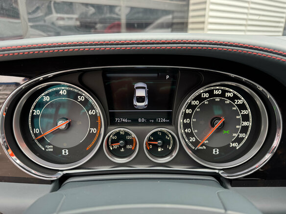 2015 Bentley Continental GT II, красный - вид 15