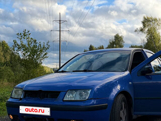 1999 Volkswagen Bora I, синий, 230000 рублей, вид 1