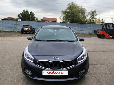 2013 Kia Ceed II, серый, 1300000 рублей, вид 1