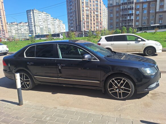 2014 Skoda Superb DSG II Рестайлинг, чёрный, 1450000 рублей - вид 7