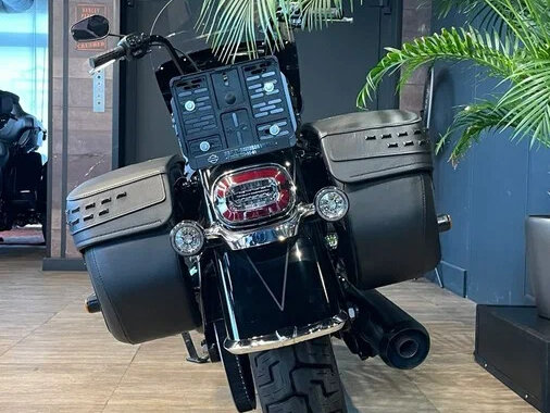 2025 Harley-Davidson Heritage, чёрный, 3850000 рублей - вид 5