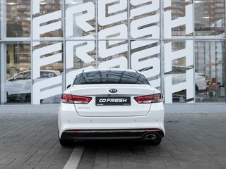 2017 Kia Optima IV, белый, 1660000 рублей, вид 4