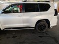 2021 Toyota Land Cruiser Prado 150 Series Рестайлинг 3, белый - вид 3