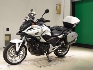 2016 Honda NC 750X, белый, 705000 рублей, вид 4