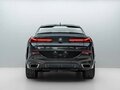 2021 BMW X6 30i III (G06), серебристый, 6169000 рублей - вид 4