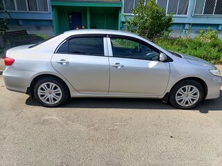 2011 Toyota Corolla X (E140, E150) Рестайлинг, серебристый, 750000 рублей, вид 4