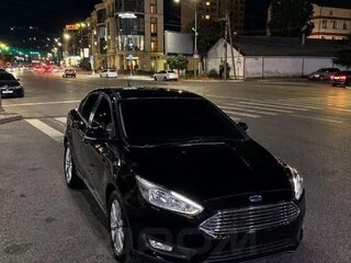 2018 Ford Focus III Рестайлинг, чёрный, 1050000 рублей, вид 2