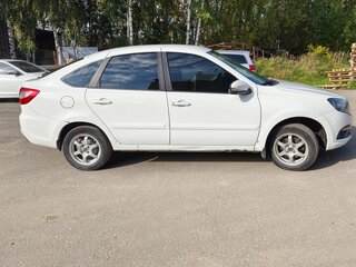 2019 Lada (ВАЗ) Granta I Рестайлинг, белый, 455000 рублей, вид 4
